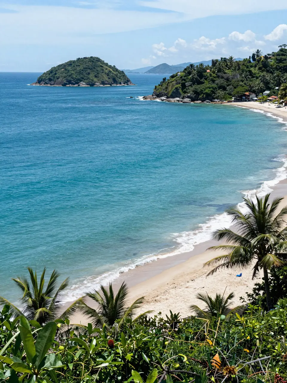 Praia da Cocanha, em Caraguatatuba, no litoral norte de São Paulo